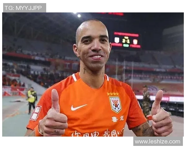 足球球星人设崩塌引发公众热议职业生涯与私生活双重危机